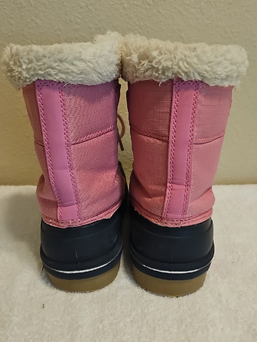 Cat And Jack Thermolite EcoMade Insulated Lining - Cream Sherpa Interior